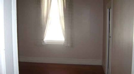 Central Remuera 4-5 Bedroom character Villa - Photo 4