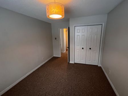 For Lease - 406 Mary Street Unit# 2, Orillia, Ontario - Photo 4