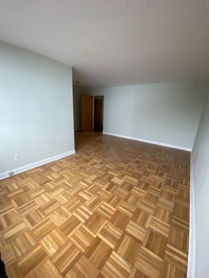 For Lease - 2135 Avenue Road Unit# 209, Toronto, Ontario - Photo 1