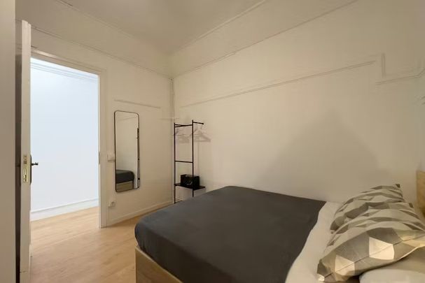 Carrer de Jonqueres, Barcelona, Catalonia 08003 - Photo 1