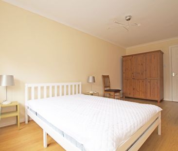 Ruchill Street, Ruchill, Glasgow - Photo 5