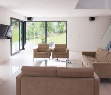 Möbliertes 4.5 Zimmer Neubau Einfamilienhaus in Dietlikon - Photo 3