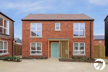 3 bedroom detached house to rent - Photo 5