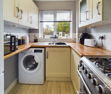 1 bedroom terraced house to rent - Photo 4