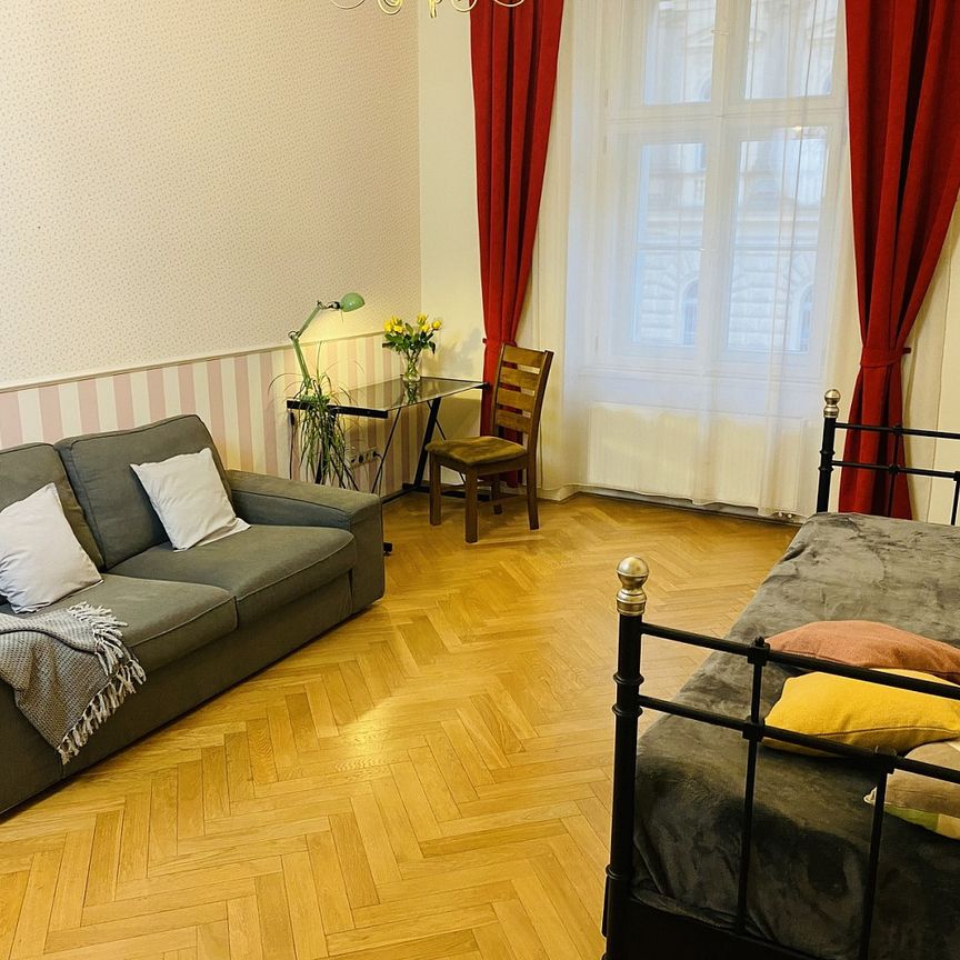 Pronájem bytu 2+kk 53 m² - Photo 1