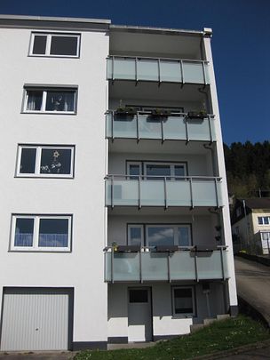 ZWEI-ZIMMER-WOHNUNG MIT BALKON IM NORDEN VON LÜDENSCHEID - Foto 1