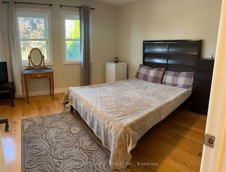 For Lease - 972 Krista Court Unit# (MAIN FLOOR), Newmarket, Ontario - Photo 2