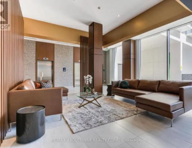 B0215 - 133 BRONTE ROAD | B0215 - 133 BRONTE ROAD, Oakville - Photo 1