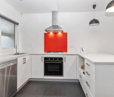 3/5 Rm D Edgecumbe Street - Photo 3