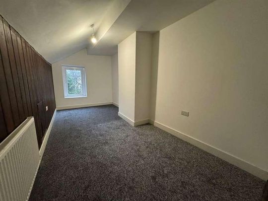 Victoria Road, Keighley, BD21 - Photo 1