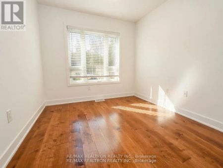 44 WESTWOOD AVENUE - Photo 4