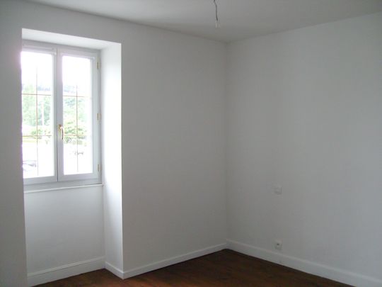 Location Appartement 2 pièces 34m² UHART CIZE 64220 - Photo 1