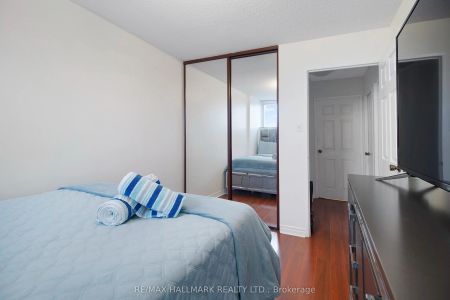 15 Torrance Road #302 - Photo 5