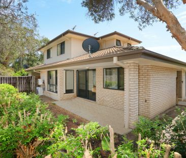 This freshly updated two-storey home offers comfort, space, and con... - Photo 4