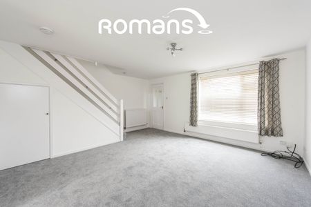 Buckingham Way, Frimley, Camberley, GU16 - Photo 2