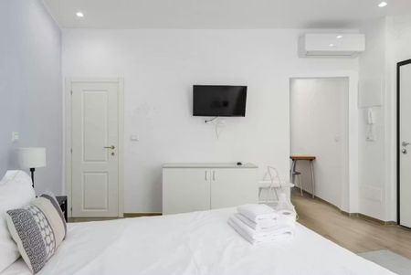 Via dei Pilastri, Florence, Tuscany 50121 - Photo 4