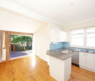 195 Sailors Bay Road (Near Euroka Street), Northbridge NSW 2063 - H... - Photo 6