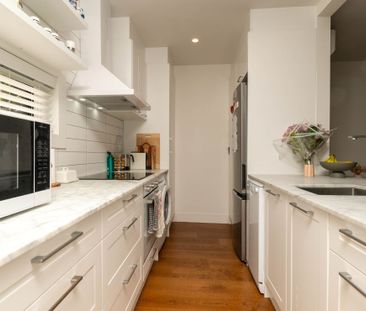 Short Term Modern Gem in Quiet Secure Environment - Photo 5