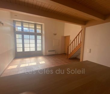 Location appartement 2 pièces 28 m² Brignoles - Photo 2