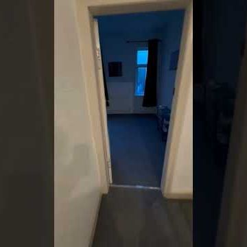 2 Bed Flat, Ashley Lane, M9 - Photo 1