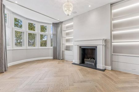 5 bedroom semi-detached house to rent - Photo 2