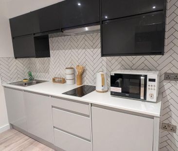 Studio to rent - Photo 5