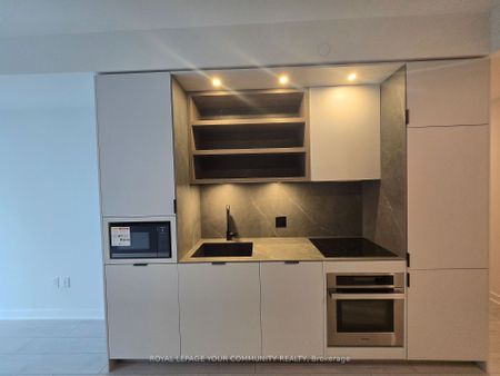 For Lease - 55 Charles Street Unit# 4507, Toronto, Ontario - Photo 2