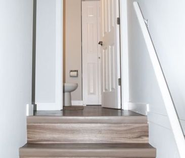 39 A Cameron Crescent, Red Deer, AB **unfurnished - Photo 6