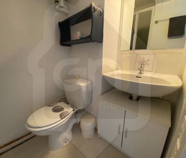 STUDIO Proche centre SAUSSET LES PINS Meublé, - Photo 4