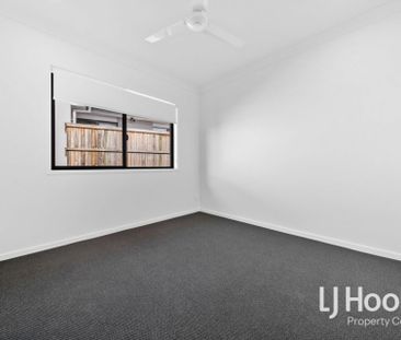 Modern Low-Maintenance Living with Parkside Convenience - Photo 3