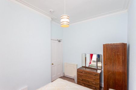3 bedroom flat to rent - Photo 5