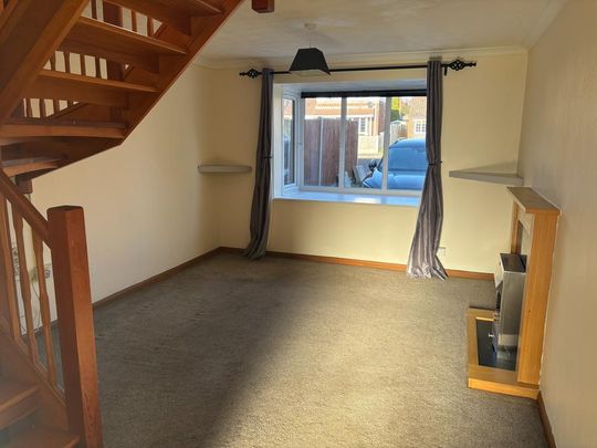 2 bedroom semi-detached house to rent - Photo 1