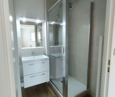 Location Appartement 1 pièce 31m² - Photo 6