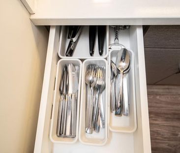 John Hirsch Place - Photo 3