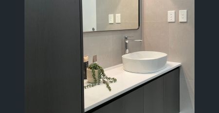 Fully Renovated 3 Bedroom home - Photo 2