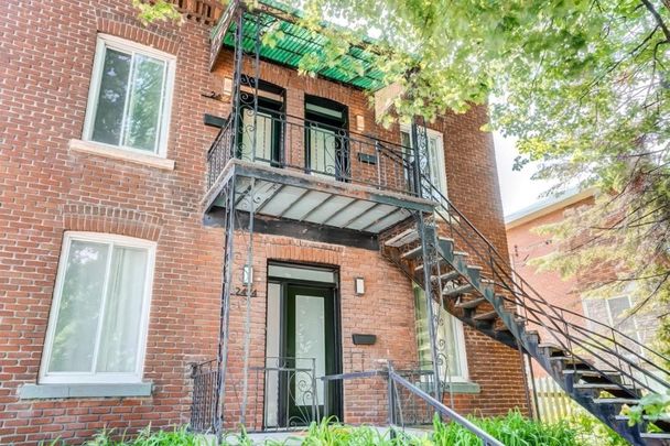 Appartement à louer - Montréal (Ahuntsic-Cartierville) (Ahuntsic Est) - Photo 1