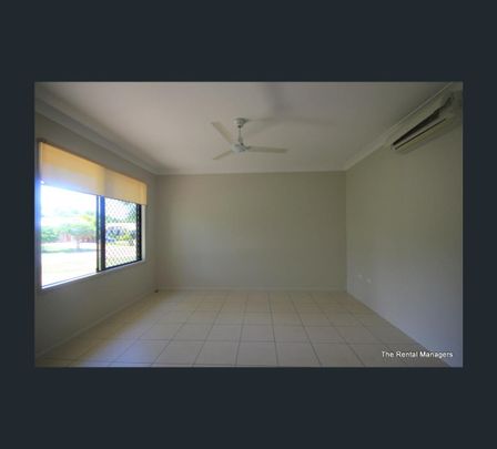 20 Woodwark Drive, Bushland Beach, Qld 4818 - Photo 1
