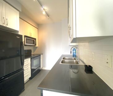 For Lease - 4070 Confederation Parkway Unit# 1206, Mississauga, Ont... - Photo 4