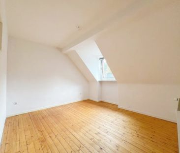 2-Zimmer-Dachgeschoss-Wohnung mit Blick über die Hagener Innenstadt - Foto 1