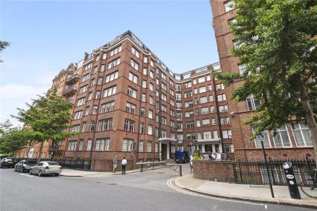 3 bedroom flat in Holland Park - Photo 3