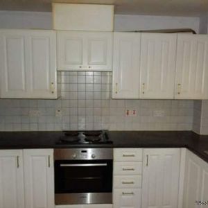 2 bedroom property to rent in Barking - Photo 3