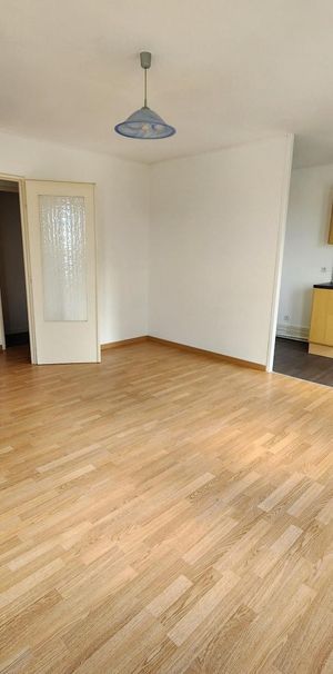 Location Appartement 1 pièce 32m² CAMBRAI 59400 - Photo 1
