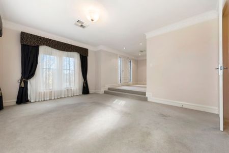 6 Balnaves Walk, Northgate. - Photo 3