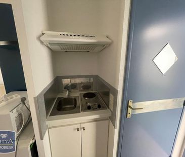 Location Appartement 1 pièce 13m² POITIERS 86000 - Photo 3