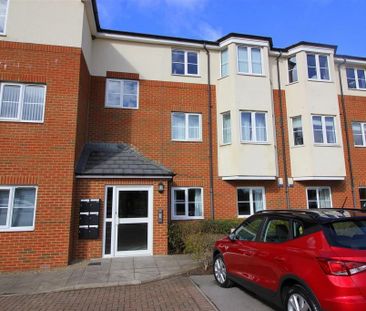 2 bedroom apartment to rent - Photo 3