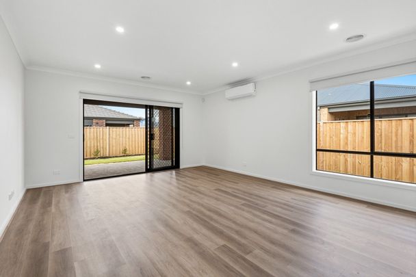 Modern 4-Bedroom Family Home with Alfresco Living - Photo 1