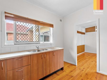 25 James Street, Campbelltown SA 5074 - House For Rent | Domain - Photo 4