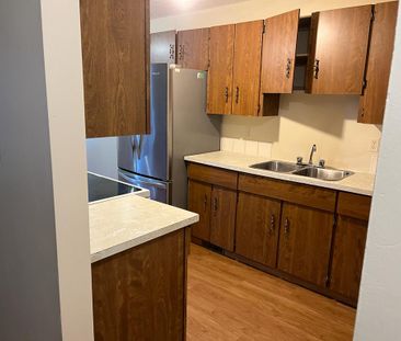 Pet Friendly 2 Bedroom Unit in Clearview Meadows! - Photo 5
