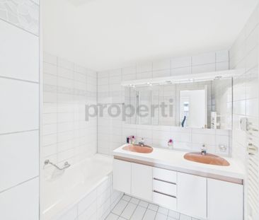 Möblierte 4-Zimmer-Wohnung mit Stadtblick in Basel - Photo 5