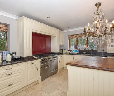 5 bedroom detached house to rent - Photo 5